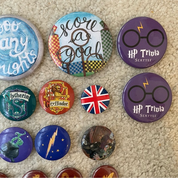 Colorful Harry Potter Button Pin Collection (18) - Picture 5 of 9